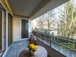 Pronájem bytu 2+kk, Praha, Chlebovická, 53 m2