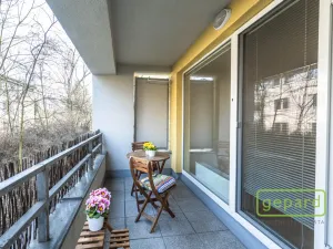 Pronájem bytu 2+kk, Praha, Chlebovická, 53 m2