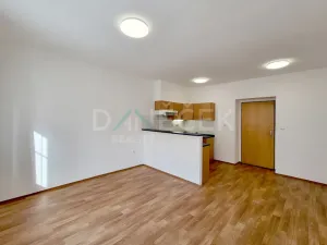 Prodej bytu 1+kk, Polná, Žejdlicova, 36 m2