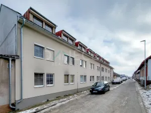 Prodej bytu 1+kk, Polná, Žejdlicova, 36 m2