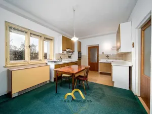 Prodej rodinného domu, Chuchelna, 216 m2