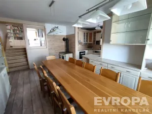 Prodej rodinného domu, Uhlířské Janovice, Kolínská, 495 m2
