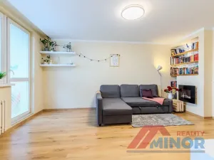 Prodej bytu 3+1, Slaný, Bezručova, 70 m2