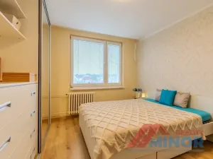 Prodej bytu 3+1, Slaný, Bezručova, 70 m2