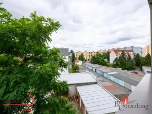 Pronájem bytu 2+kk, Plzeň - Doubravka, Na Kovárně, 44 m2