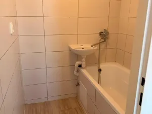 Pronájem bytu 3+1, Chomutov, Kyjická, 80 m2
