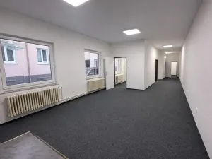 Pronájem kanceláře, Praha - Holešovice, Přístavní, 100 m2