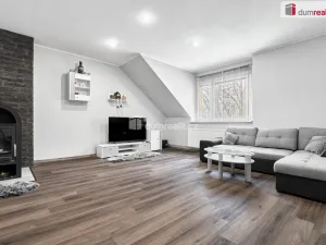 Prodej bytu 3+1, Karlovy Vary - Stará Role, Holečkova, 87 m2