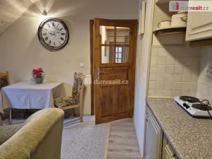 Pronájem bytu 2+1, Kamenný Újezd - Opalice, 60 m2