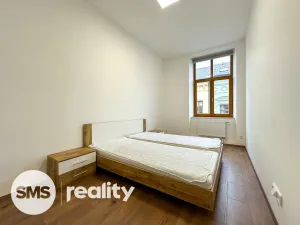 Pronájem bytu 3+kk, Opava - Město, Nákladní, 71 m2