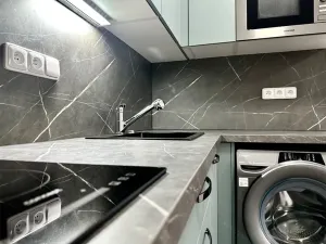 Pronájem bytu 1+kk, Jablonec nad Nisou, Hřbitovní, 28 m2