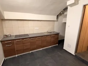 Pronájem bytu 3+1, Plzeň, Husova, 105 m2