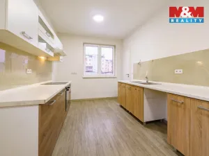 Pronájem bytu 3+kk, Cheb, Dukelská, 90 m2