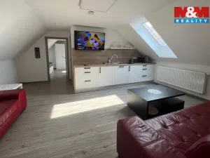 Prodej ubytování, Kobylí, 350 m2