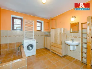 Prodej rodinného domu, Deštné v Orlických horách, 400 m2