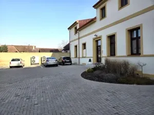 Prodej bytu 3+kk, Stěžery, Zámecká, 64 m2