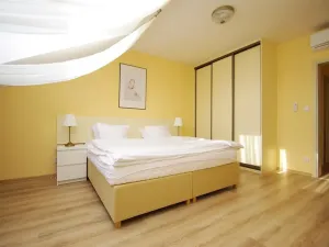 Pronájem bytu 3+1, Praha - Vinohrady, Máchova, 100 m2