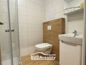 Pronájem bytu 1+kk, Otrokovice, tř. Osvobození, 32 m2