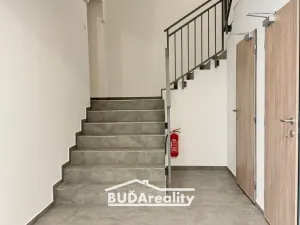 Pronájem bytu 1+kk, Otrokovice, tř. Osvobození, 32 m2