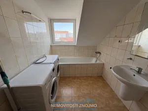 Pronájem bytu 3+kk, Znojmo, Vídeňská třída, 85 m2