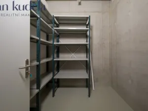 Pronájem bytu 3+kk, Brno, Komárovská, 75 m2