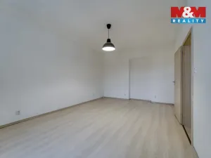 Pronájem bytu 1+1, Plzeň, V Šipce, 57 m2