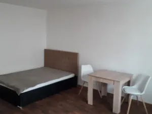 Pronájem bytu 1+kk, Pardubice - Zelené Předměstí, Palackého třída, 37 m2