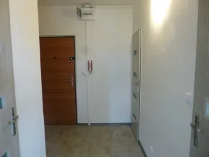 Pronájem bytu 2+1, Děčín - Děčín VI-Letná, Školní, 50 m2