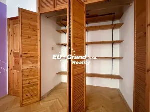 Prodej bytu 2+1, Rumburk - Rumburk 1, Náměstí Dobrovského, 56 m2