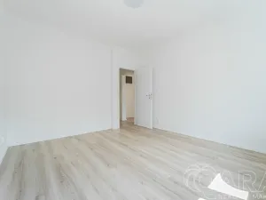 Pronájem bytu 3+kk, Kladno, Bělehradská, 53 m2