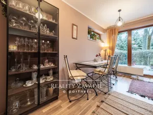 Pronájem bytu 3+kk, Jesenice, V Lázních, 93 m2