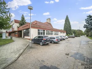 Pronájem obchodního prostoru, Řečany nad Labem, 1. máje, 25 m2