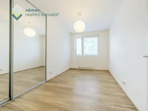 Pronájem bytu 2+kk, Praha - Střížkov, Makedonská, 64 m2