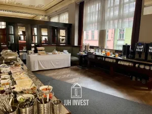 Pronájem restaurace, Liberec - Liberec II-Nové Město, Železná, 225 m2