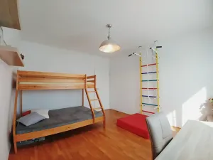 Pronájem bytu 3+kk, Praha - Smíchov, U Dívčích hradů, 93 m2