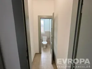 Pronájem kanceláře, Přeštice, Jungmannova, 188 m2