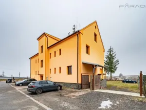 Prodej komerční nemovitosti, Lety, 550 m2