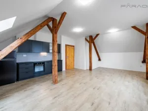Prodej činžovního domu, Lety, 550 m2