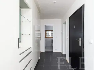 Pronájem bytu 3+kk, Praha - Nusle, Na Bučance, 95 m2