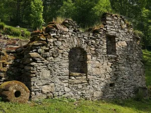 Prodej chalupy, Stráž nad Ohří - Srní, 300 m2