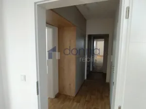 Pronájem bytu 2+kk, Praha, Bryksova, 52 m2