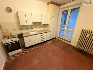 Prodej bytu 2+1, Most, tř. Budovatelů, 58 m2