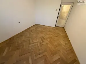 Prodej bytu 2+1, Most, tř. Budovatelů, 58 m2