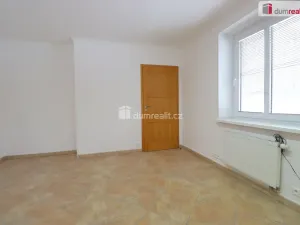 Pronájem komerční nemovitosti, Karlovy Vary - Rybáře, Severní, 84 m2