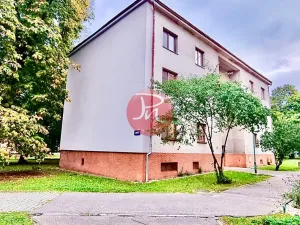 Pronájem bytu 1+1, Ostrava, Garážní, 40 m2