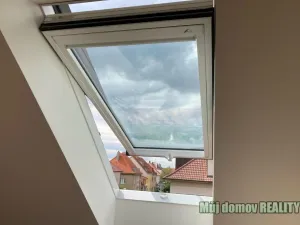 Pronájem bytu 1+1, Praha - Strašnice, Královická, 45 m2