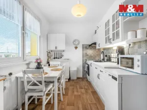 Prodej bytu 4+1, Doksy, Sochorova, 86 m2