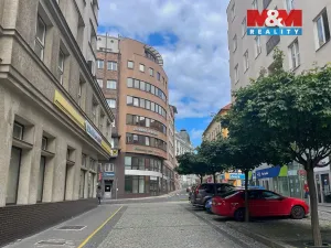 Pronájem obchodního prostoru, Ústí nad Labem - Ústí nad Labem-centrum, Velká Hradební, 280 m2