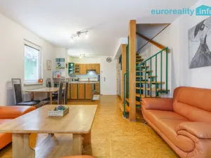 Pronájem rodinného domu, Karlovy Vary, Boční, 150 m2