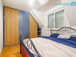 Pronájem rodinného domu, Karlovy Vary, Boční, 150 m2